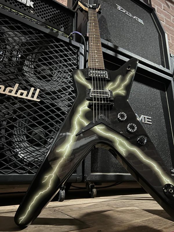 GUITARRA DEAN DIMEBAG BLACK BOLT ML
