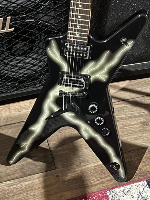 GUITARRA DEAN DIMEBAG BLACK BOLT ML - Imagem 2