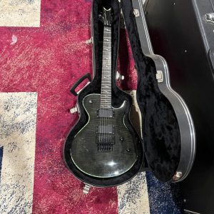 Guitarra Dean Deceiver Floyd Rose EMG 81 / 85