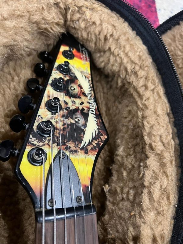 Guitarra Dean Dave Mustaine End Game + Case Solidsound - Imagem 5