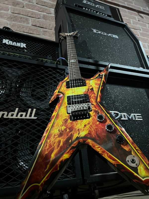 GUITARRA DEAN RAZORBACK - EXPLOSION W/CASE - Imagem 9
