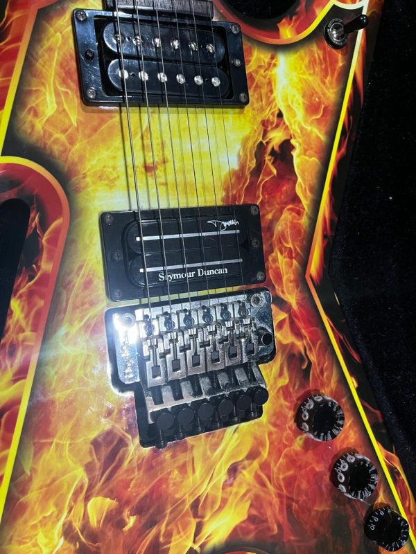 GUITARRA DEAN RAZORBACK - EXPLOSION W/CASE - Imagem 6